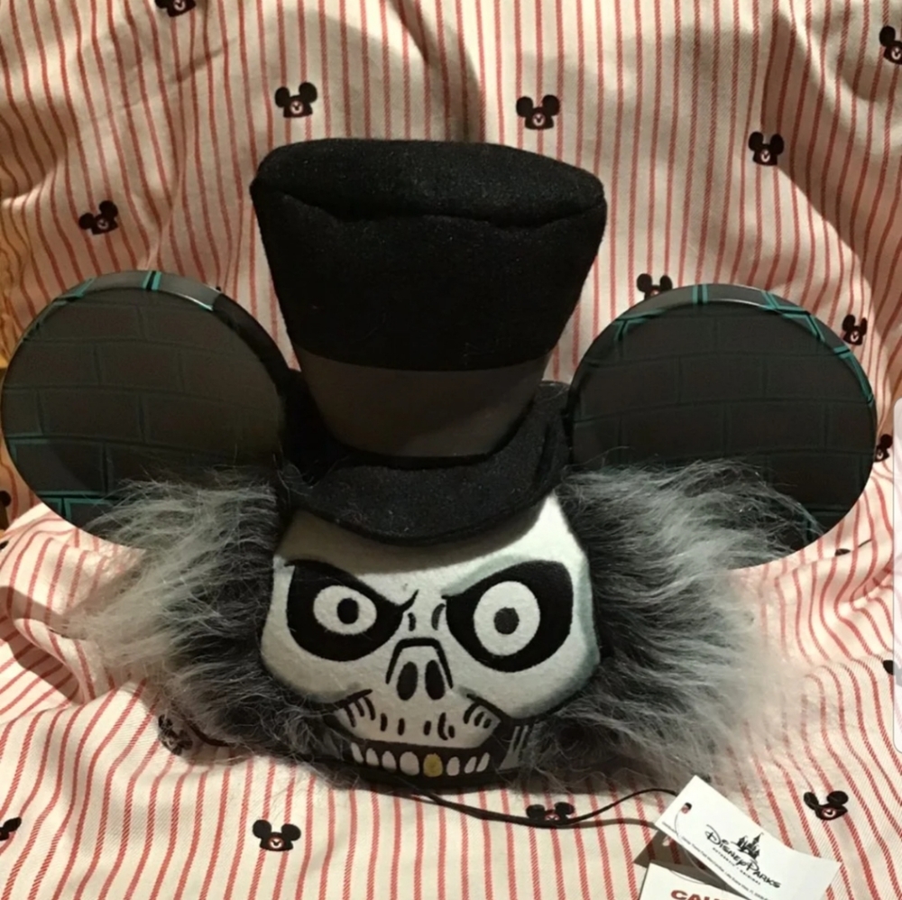 SOLD Brand new Mickey ears haunted mansion